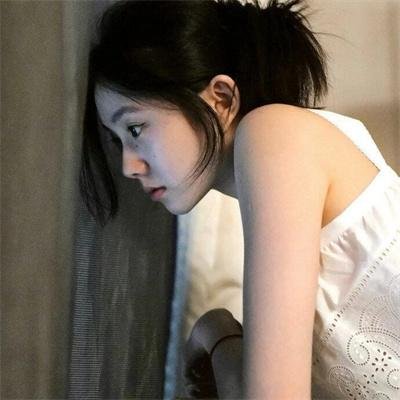 最近，我的妹妹有点怪